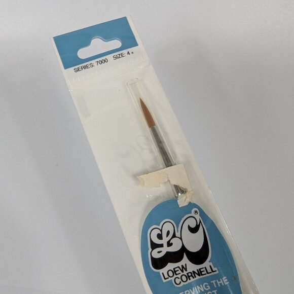 Loew Cornell 7000 Series Size 4B Round Synthetic Hair Paintbrush Made in Japan - Picture 5 of 5